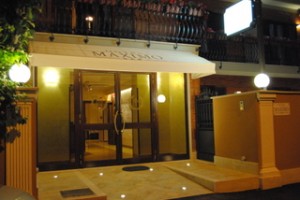 Hotel Maximo