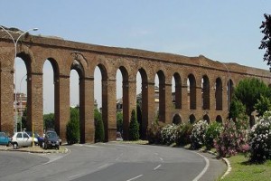 Hotel vicino Viale Palmiro Togliatti a Roma